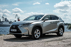 Лексус nx300 h